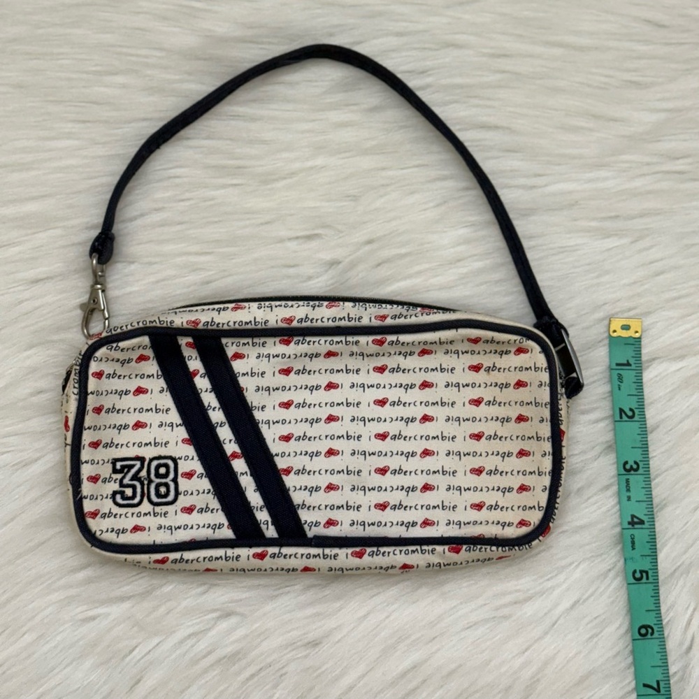 ABERCROMBIE & FITCH SHOULDER BAG - Picture 8 of 9